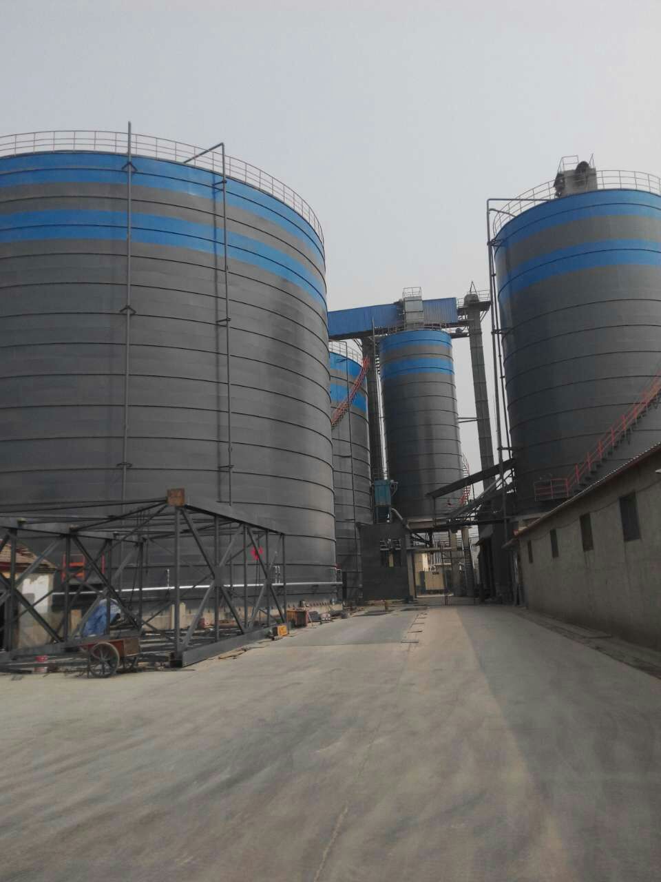 囊谦粉煤灰储存库基础怎么建造